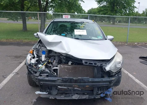 2016 Kia Forte Lx из США, поврежденный, VIN KNAFX4A65G5498299